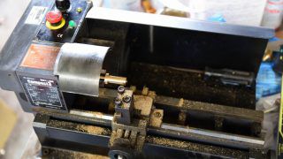超小型旋盤を使ったダイヤモンド研磨機の利用