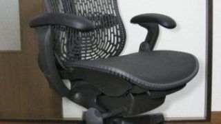 Mirra chairの分解修理 「ガス圧シリンダー」の補修