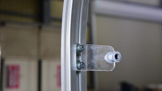 NCフライスの監視カメラを設置