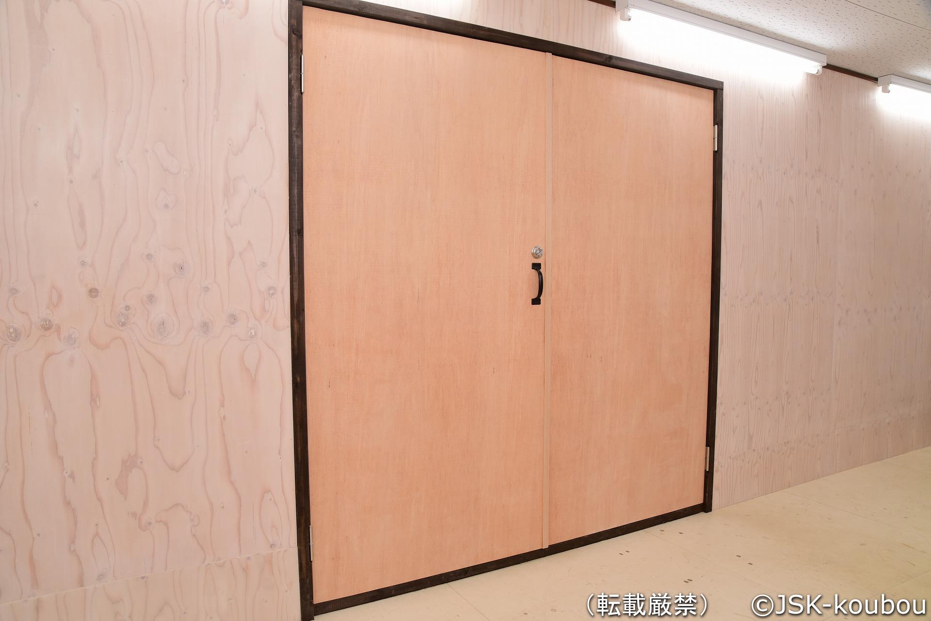 断熱材入りの木製ドア 扉 を自作する 自作工房